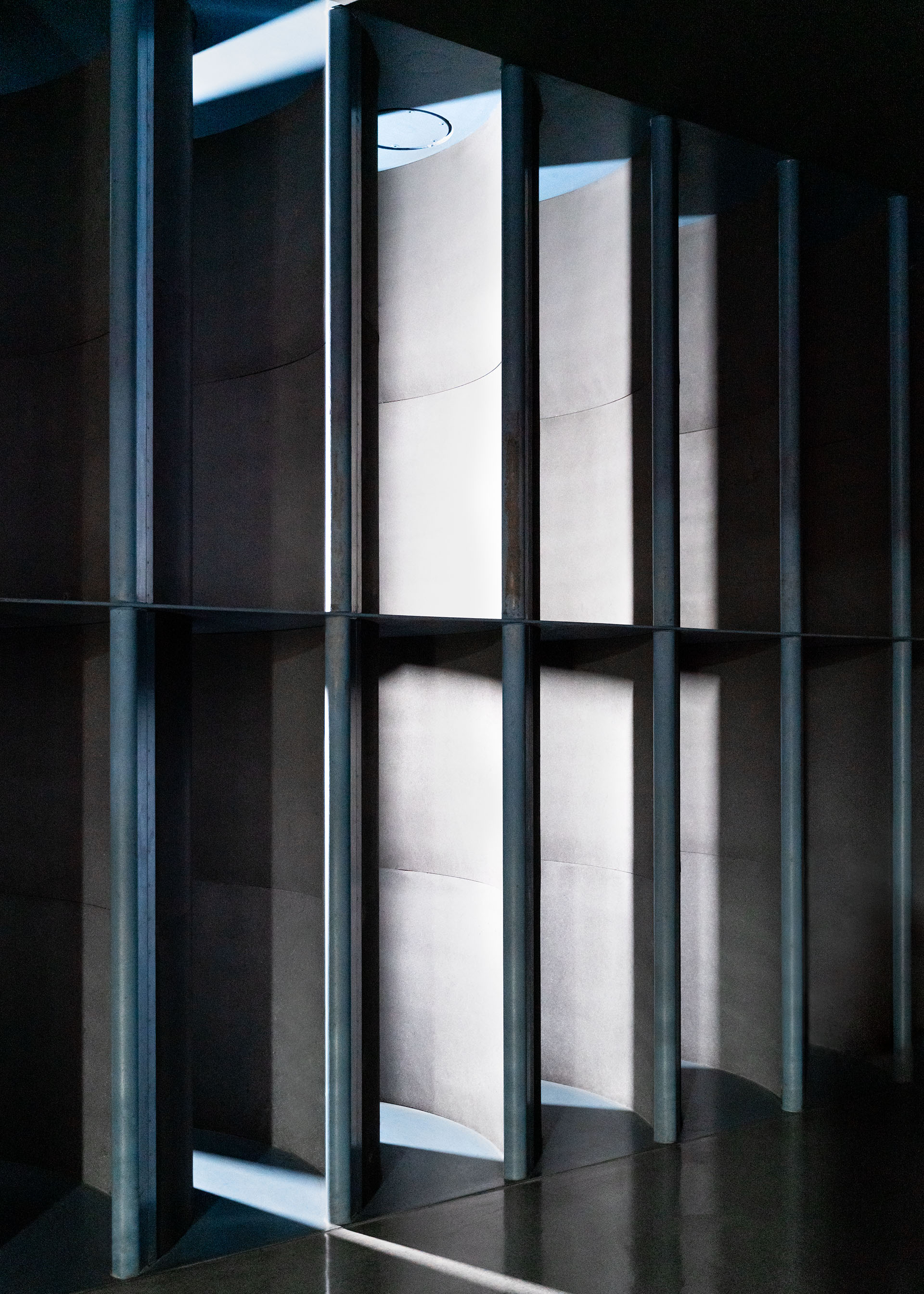 Close-up van de omkeerschoepen in de Audi aero-akoestische windtunnel. 